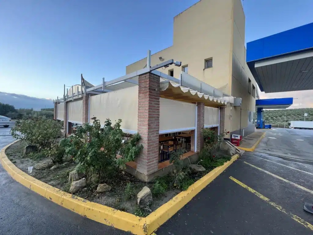 toldo móvil en almería