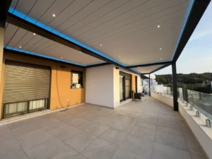 Pérgola Bioclimática con Iluminación LED en Córdoba
